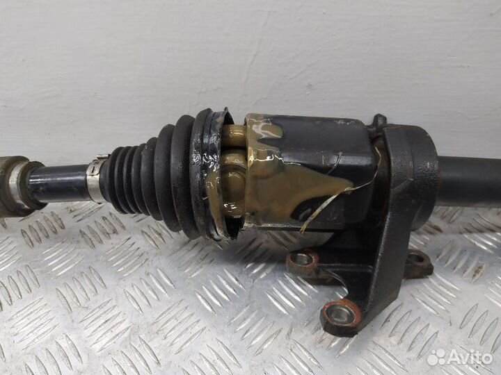 Б/У Полуось передняя правая (приводной вал, ШРУС)