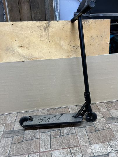 Трюковой самокат tech team zorg