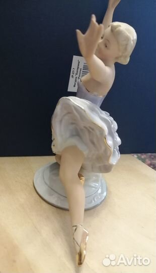 Фарфоровые статуэтки германия