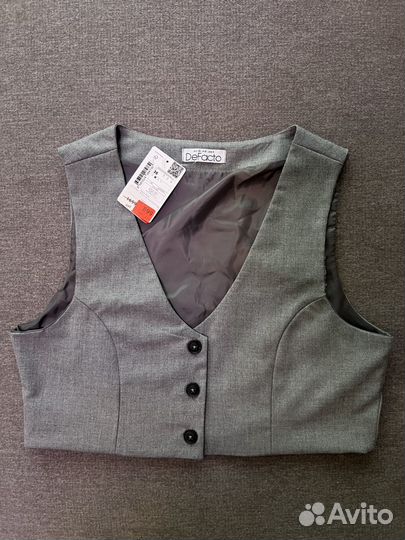 Жилет кофта юбка