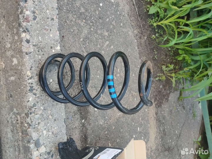 Пружина ппд Шкода октавия а5 1.8 мнханика