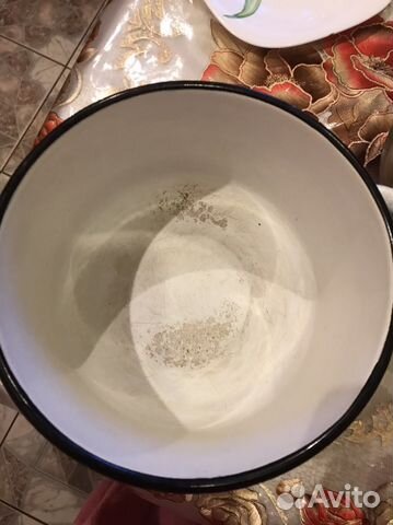 Эмалированные кастрюли