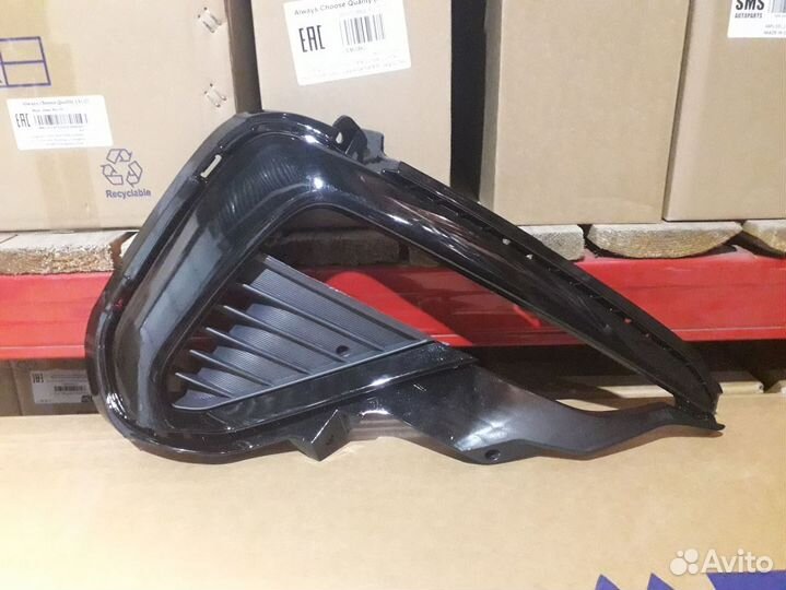 Окантовка ходового огня правая Kia Optima JF