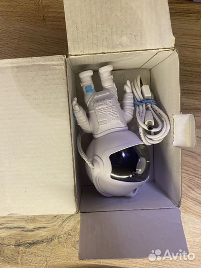 Ночник космонавт