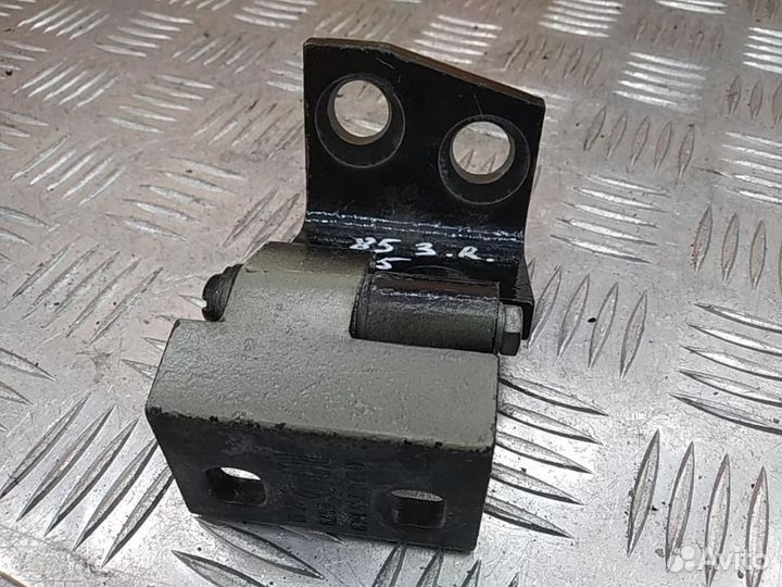 Петля двери задней BMW X5