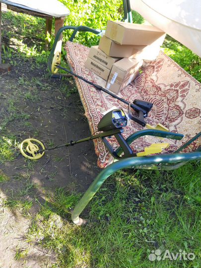 Металлоискатель tianxun GC 1039 новый