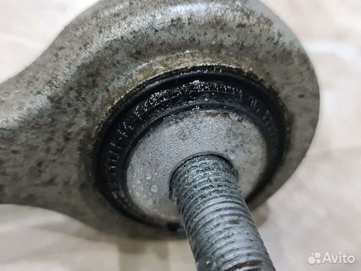 Задний развальный рычаг Mercedes W222