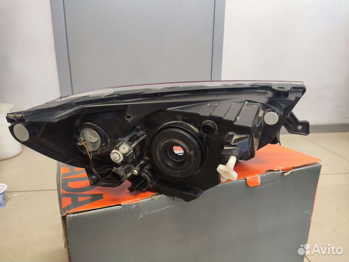 Блок фара Лада гранта fl