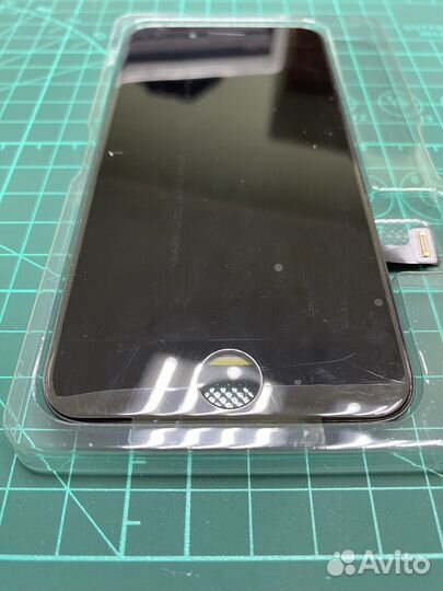 Дисплей на iPhone 8/SE 2020 orig