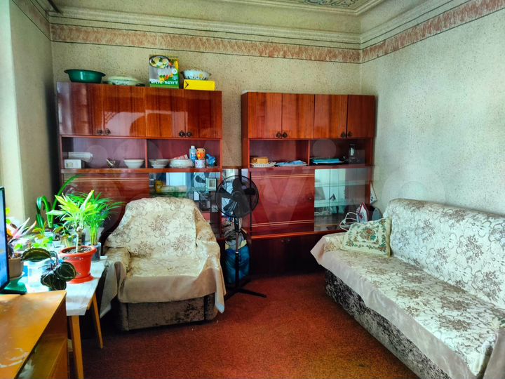 2-к. квартира, 75 м², 3/3 эт.