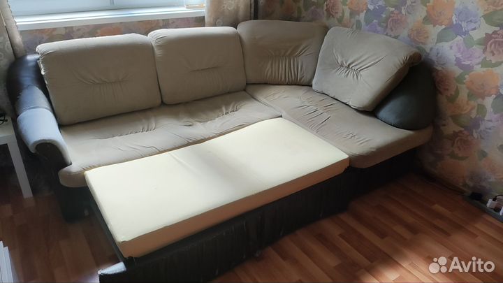 Угловой диван бу