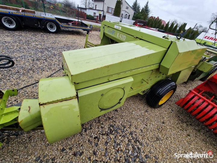 Пресс-подборщик Fortschritt K420, 1990