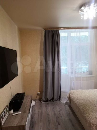 2-к. квартира, 70 м², 2/9 эт.