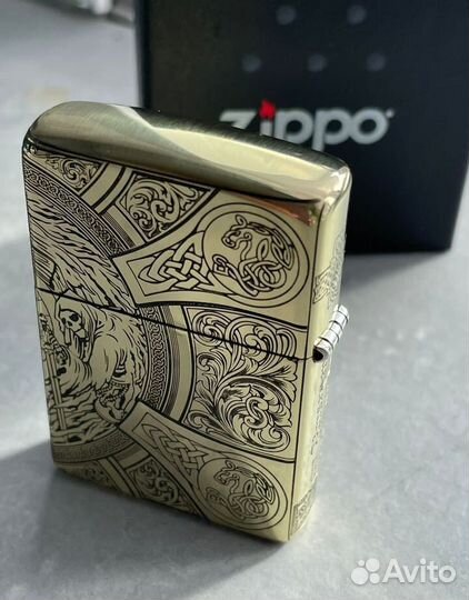 Зажигалка zippo с грави-ой 4 всадника Апокалипсиса