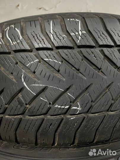 Goodyear UltraGrip SUV 255/60 R17