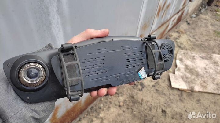 Зеркало заднего вида с видео регистратором