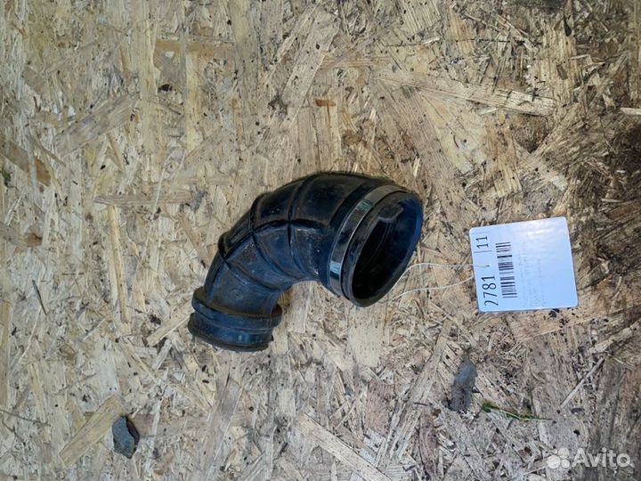 Патрубок воздушного фильтра Chevrolet Cruze J300