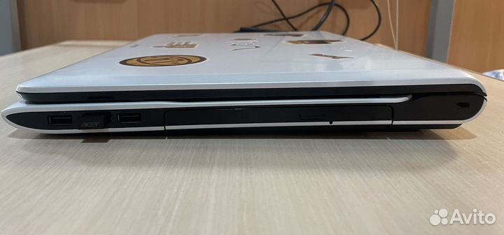 Ноутбук sony vaio 17 белый