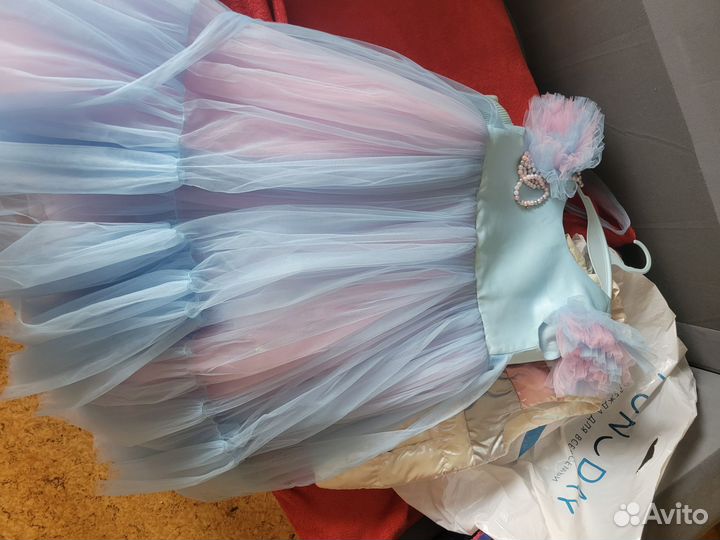 Вещи для девочки 128-134