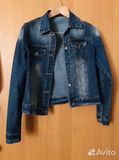 Джинсовая куртка