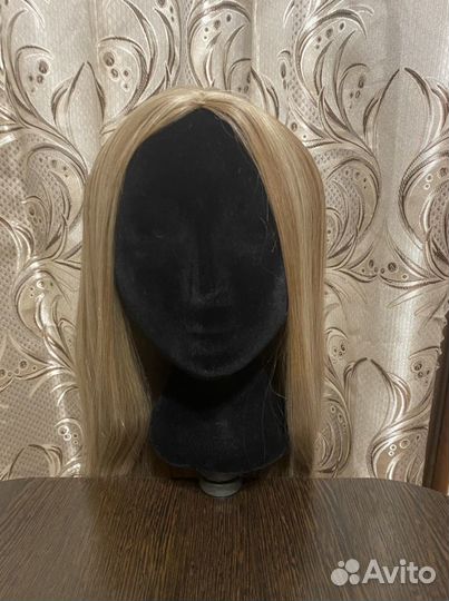 Парик женский светлый волос