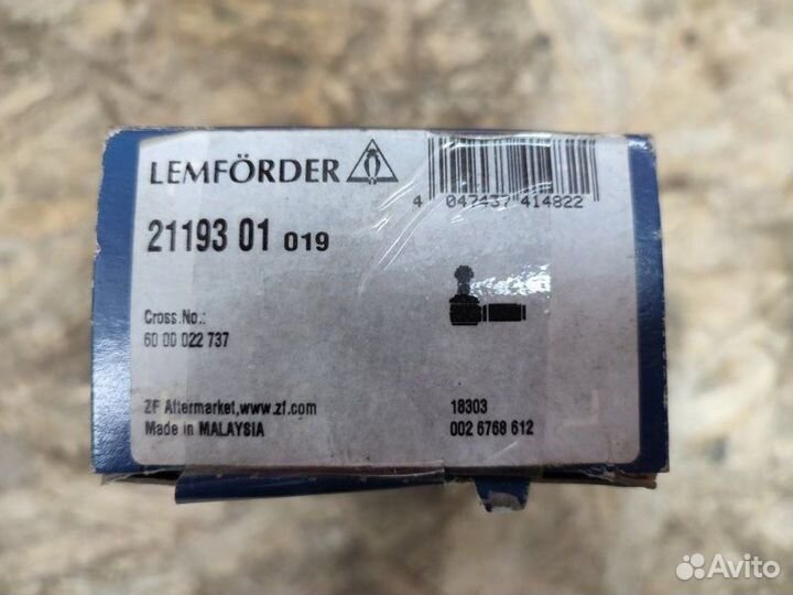 Рулевой наконечник передний левый Renault Laguna