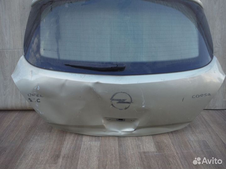 Стекло крышки багажника Opel Corsa D 3 двери 2007