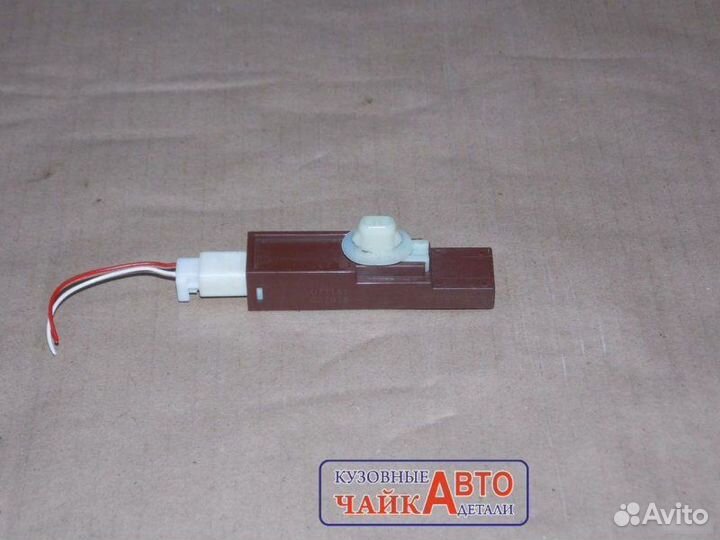 Антенна бесключевого доступа Toyota Camry V50