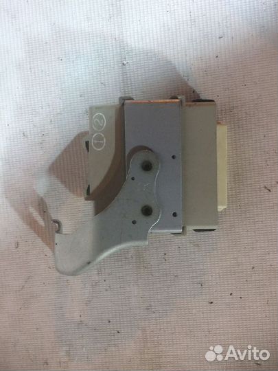 Модуль ECU поворотного света фар 89940-48280 Lexus