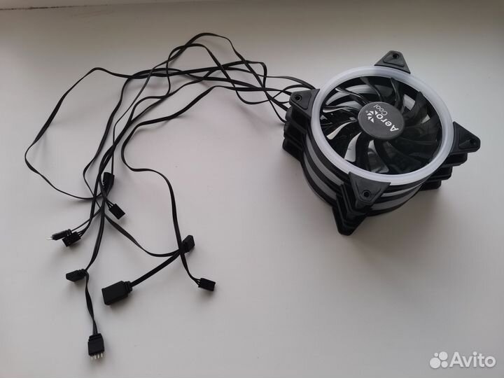 Вентиляторы Aerocool Rev RGB