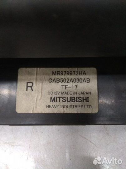 Панель управления климат-контролем Mitsubishi