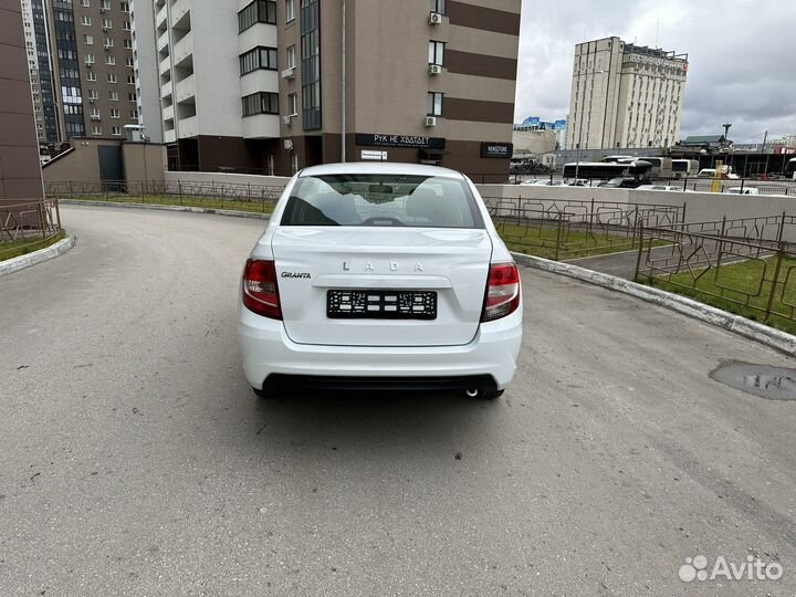 LADA Granta 1.6 МТ, 2023, 5 км