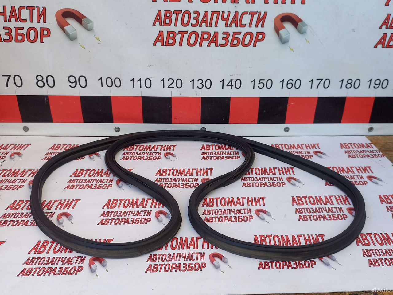 Уплотнитель крышки багажника Киа Спортейдж 3 14-16