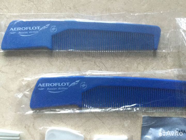 Расческа фирменная набор
