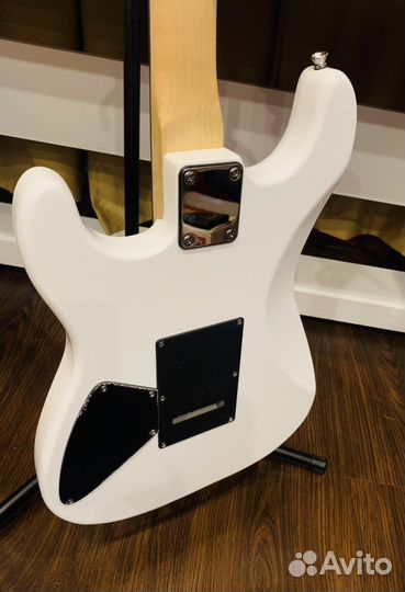 Электрогитара SuperStratocaster + Чехол