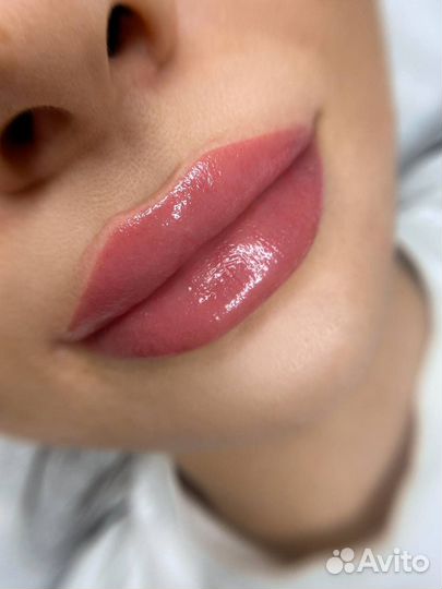 Перманентный макияж бровей, губ, век, межресничка