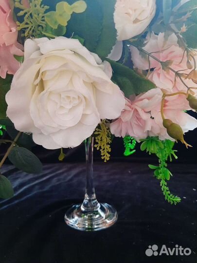 Цветочная композиция на стол