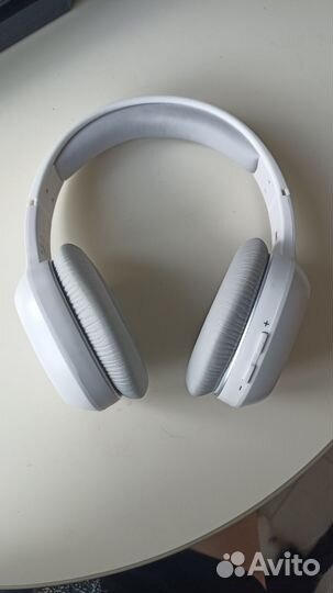 Беспроводные наушники накладные