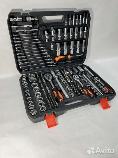 Набор инструментов 218