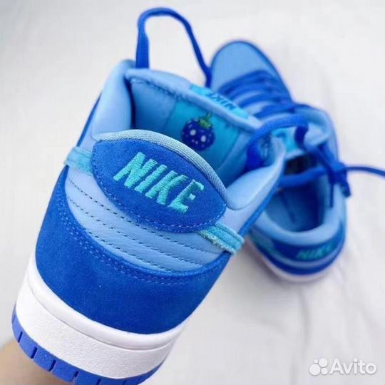 Кроссовки nike dunk