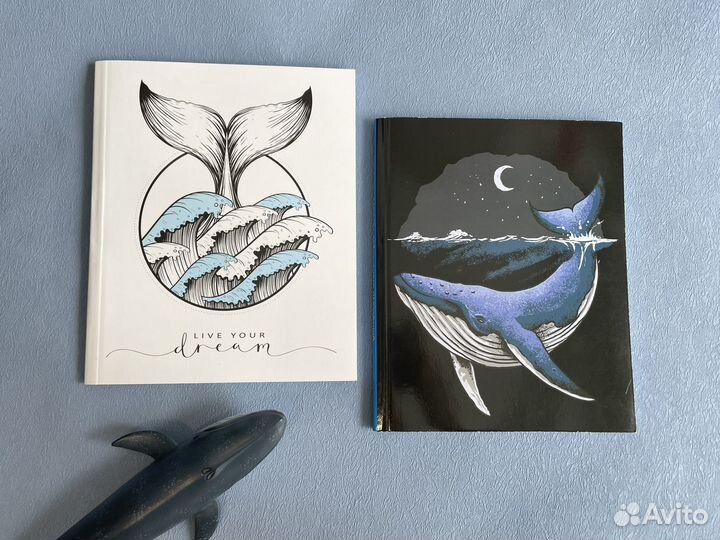 Новый блокнот скетчбук с китами