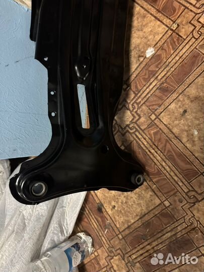 Подрамник задний Toyota Camry арт. 11738