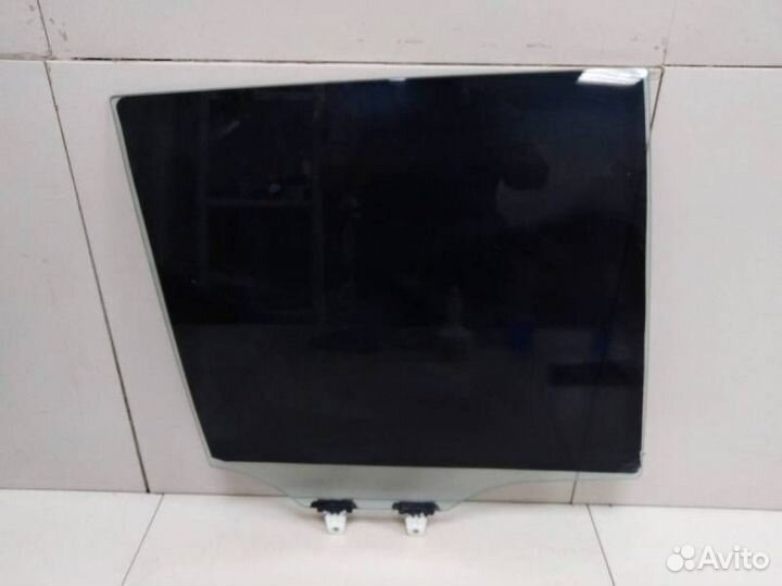 Стекло двери задней правой Suzuki Grand Vitara 2005-2015