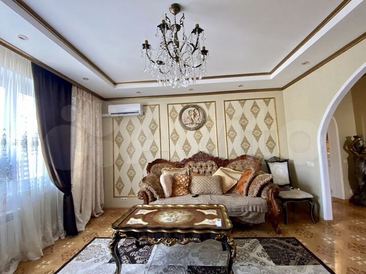 3-к. квартира, 84 м², 11/21 эт.