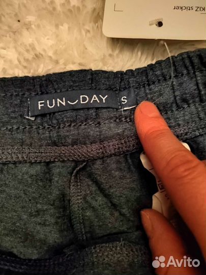 Шорты женские