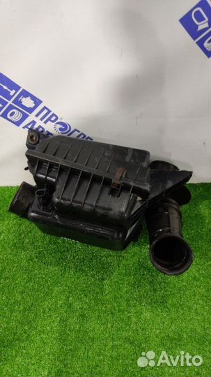 Корпус воздушного фильтра Daewoo Nexia седан 1.5