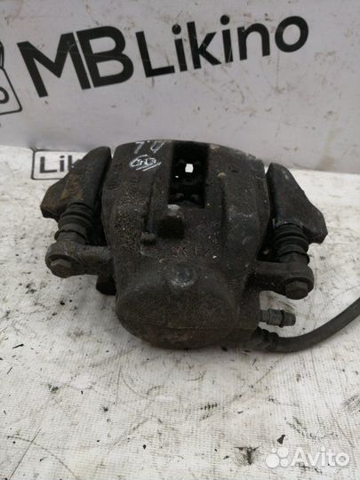 Суппорт тормозной передний левый Mercedes B-Class