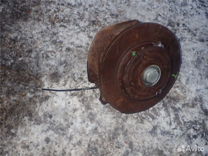 Ступица (кулак, цапфа) Peugeot Partner, 2012