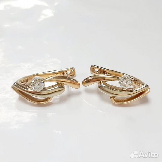 Золотые серьги с бриллиантами