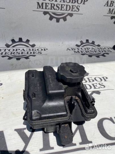 Бачок гидроусилителя Mercedes Benz w164